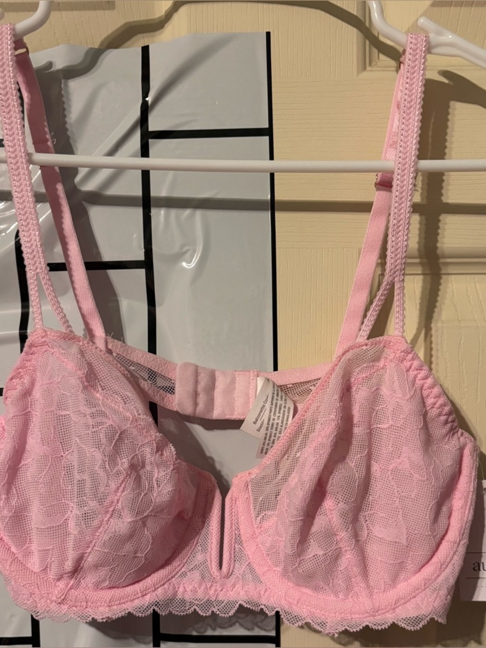 NWT Lace Underwire Bra